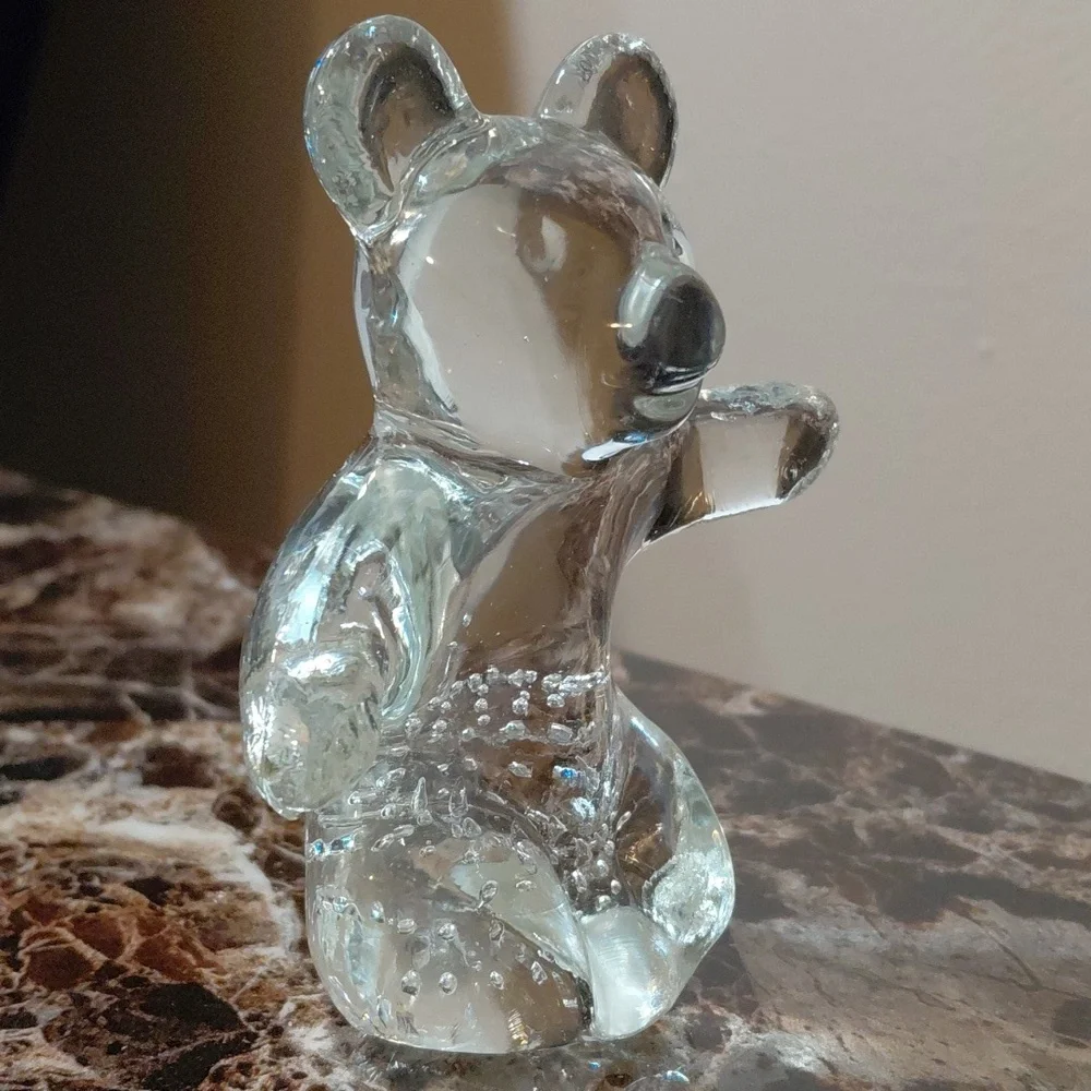 Vintage Controlled Bubbles Glass Sitting Teddy Bear Figurine Paperweight